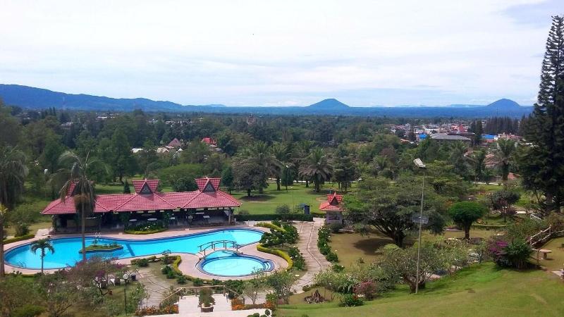 Sinabung Resort Hotel - Havuz