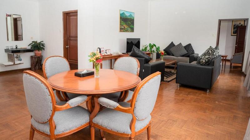 Sinabung Resort Hotel - Restoran
