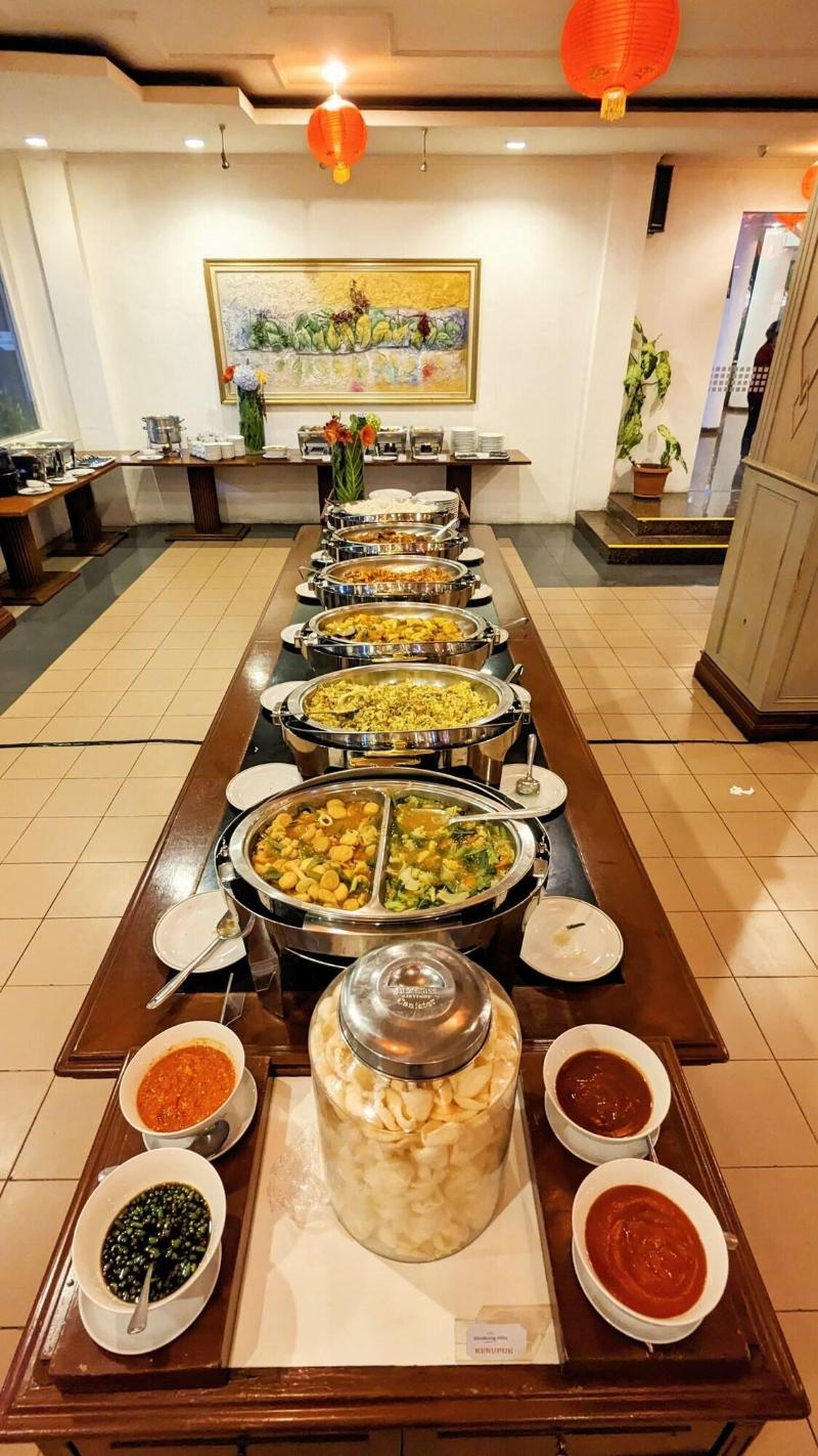 Sinabung Resort Hotel - Restoran