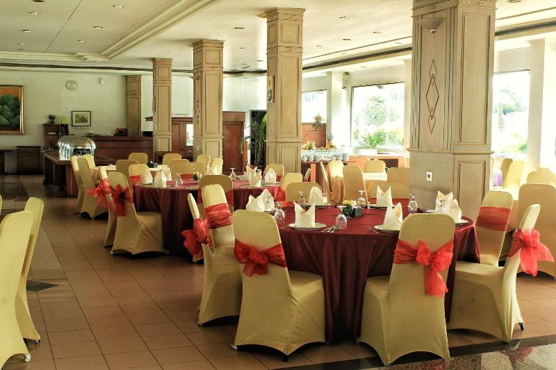 Sinabung Resort Hotel - Restoran