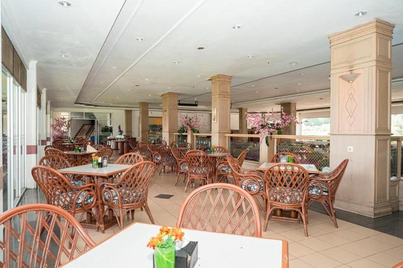 Sinabung Resort Hotel - Restoran