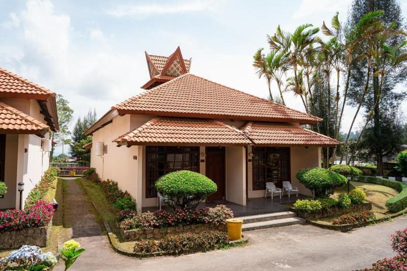 Sinabung Resort Hotel - Teras