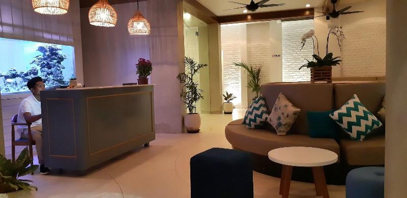The Beach House Resort - Lobi