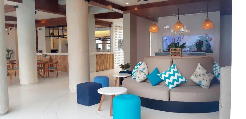 The Beach House Resort - Lobi