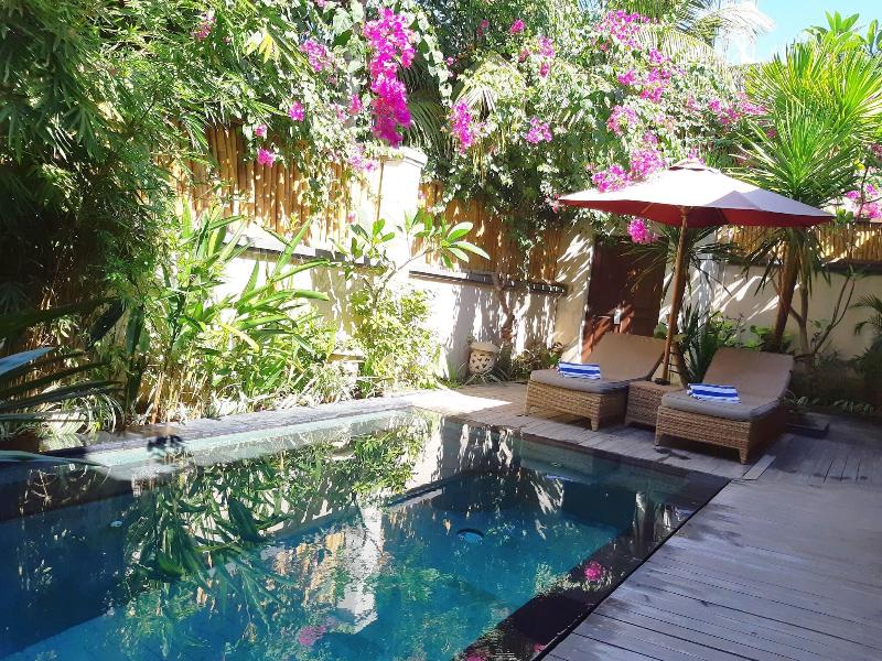 The Beach House Resort - Havuz