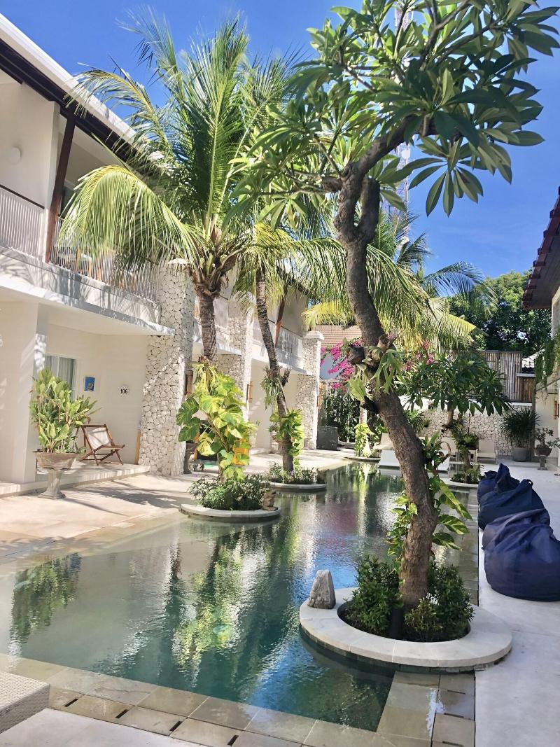 The Beach House Resort - Havuz
