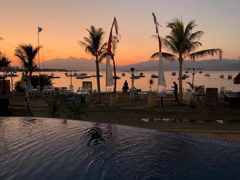 The Beach House Resort - Havuz