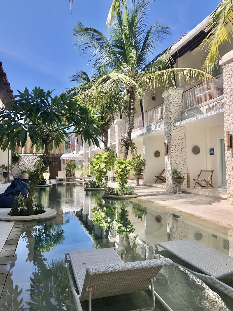 The Beach House Resort - Havuz