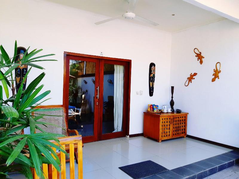 The Beach House Resort - Teras