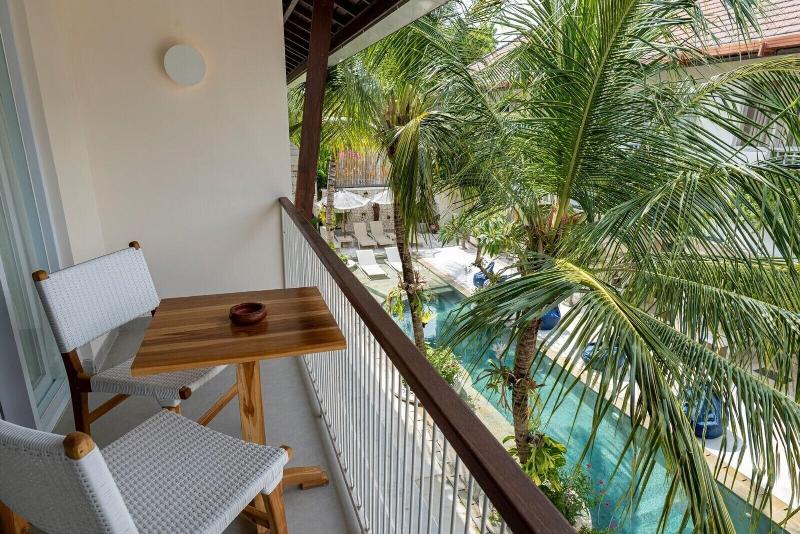 The Beach House Resort - Teras