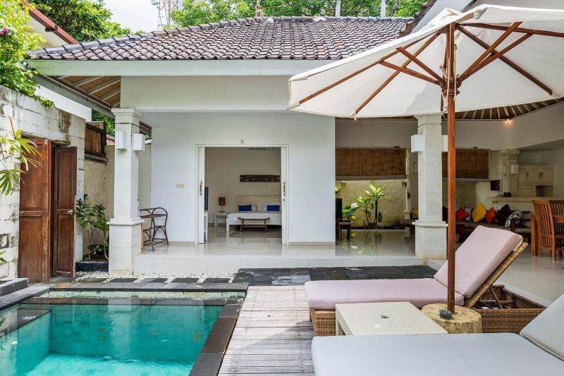 The Beach House Resort - Teras