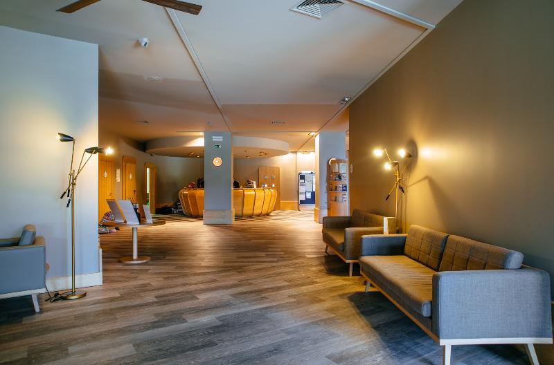 Axis Vermar Conference & Beach Hotel - Lobi
