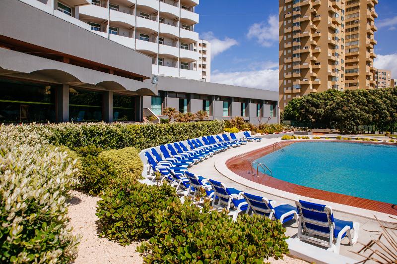 Axis Vermar Conference & Beach Hotel - Havuz
