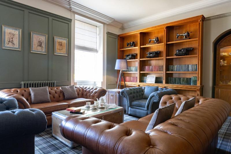 Celtic Royal Hotel - Lobi