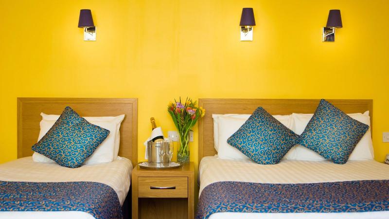 Celtic Royal Hotel - Oda
