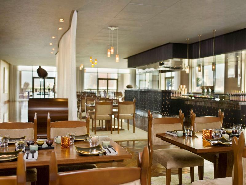 Grand Hyatt Doha Hotel & Villas - Restoran
