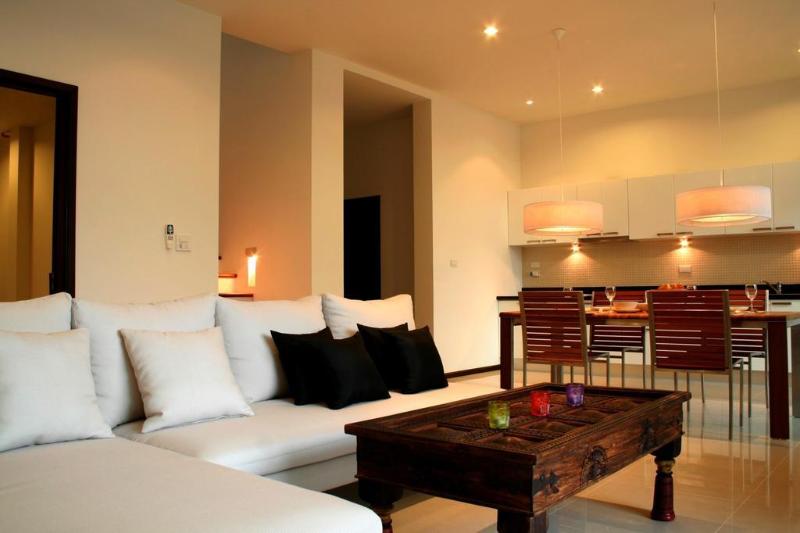 Two Villas Holiday Oxygen Style Bangtao Beach - Genel