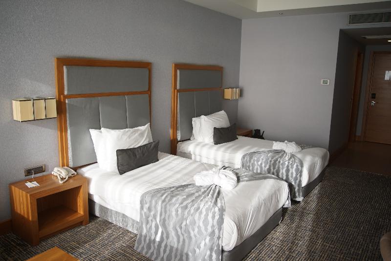 The Green Park Pendik Hotel & Convention Center - Oda