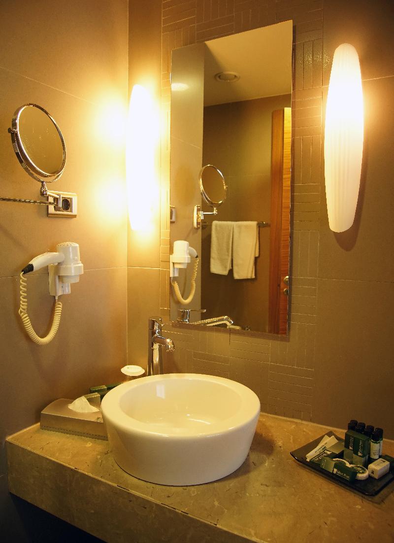 The Green Park Pendik Hotel & Convention Center - Oda