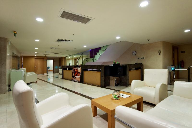 The Green Park Pendik Hotel & Convention Center - Havuz