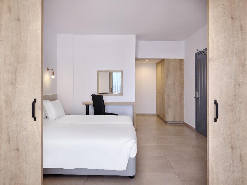 Atlantica Panthea Resort - Oda