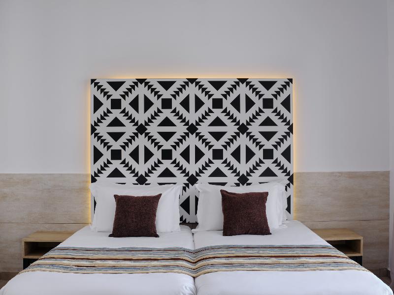 Atlantica Panthea Resort - Oda