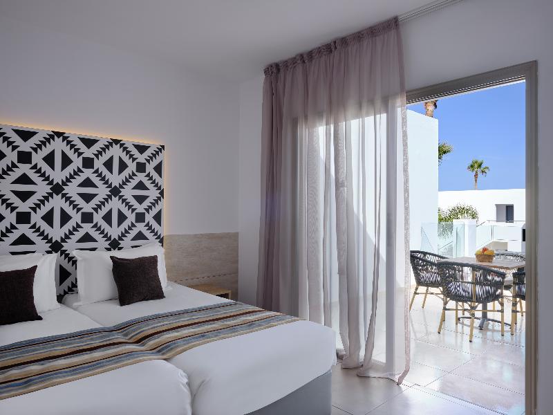 Atlantica Panthea Resort - Oda