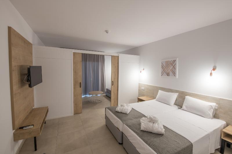 Atlantica Panthea Resort - Oda