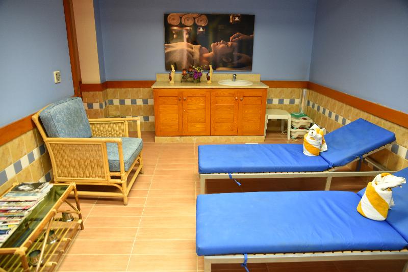 Marina Plaza Tala Bay - Aktivite