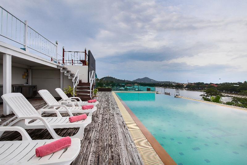 D Varee Diva Avenue Koh Samui - Havuz