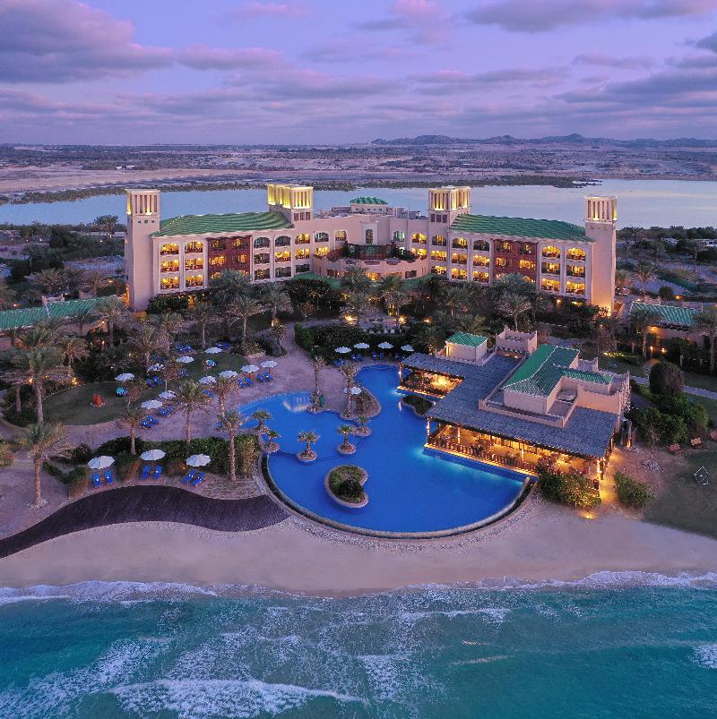 Anantara Desert Islands Resort & Spa - Havuz