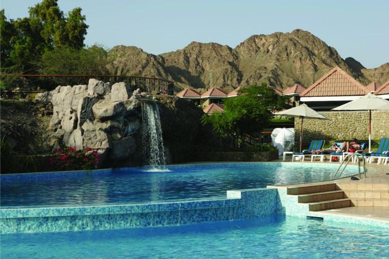 JA Hatta Fort Hotel - Havuz