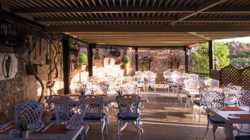 JA Hatta Fort Hotel - Restoran