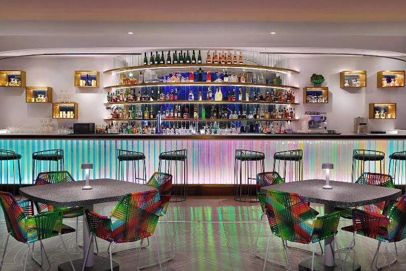 W Abu Dhabi - Yas Island - Restoran