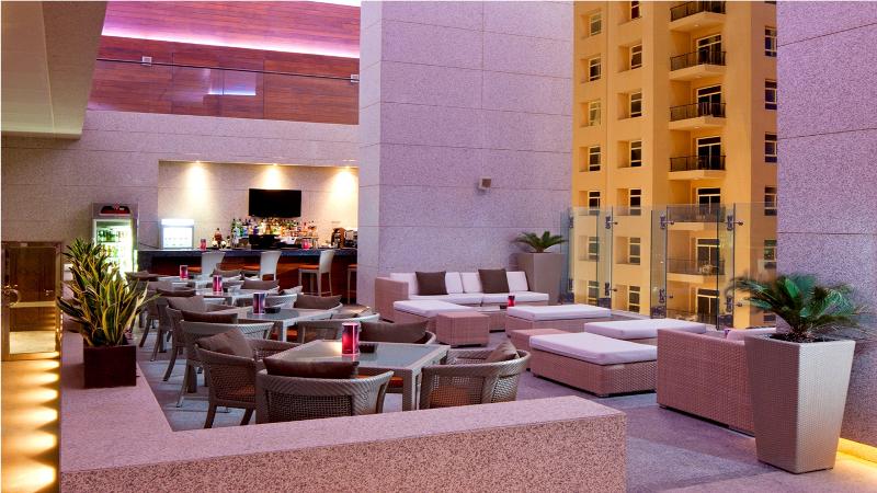 voco Bonnington Dubai - Bar