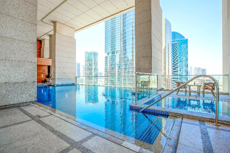 voco Bonnington Dubai - Havuz