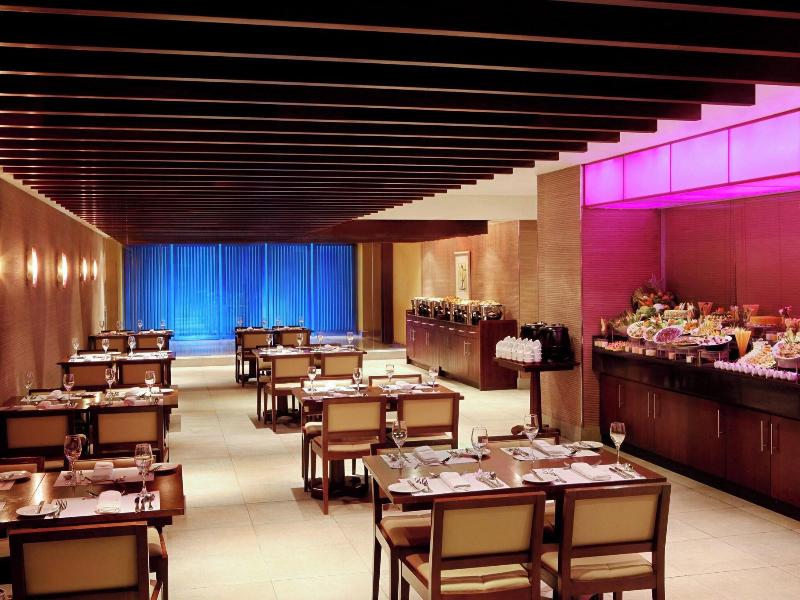 Le Meridien Towers Makkah - Restoran