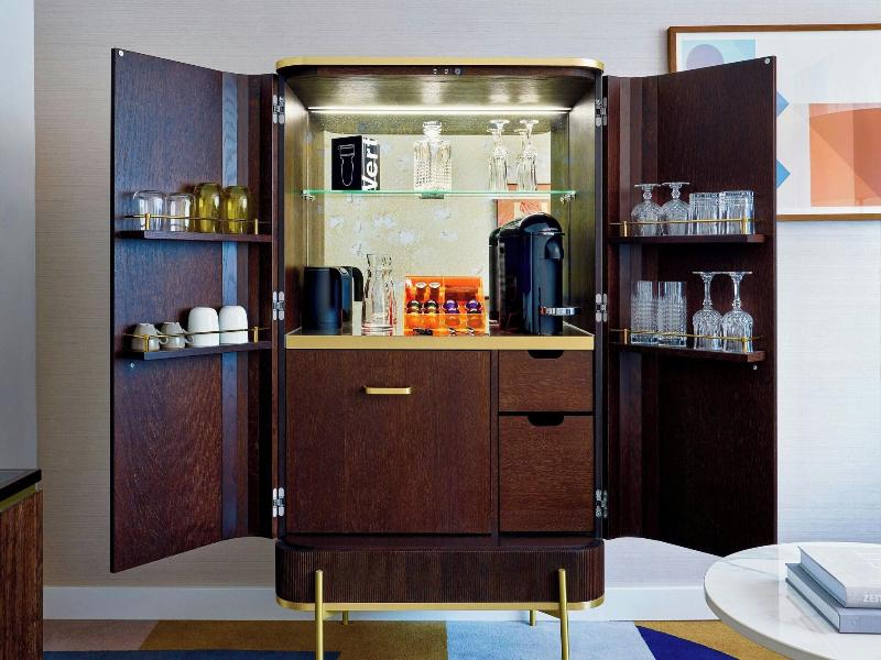 Neues Schloss Hotel Zurich, Autograph Collection - Bar