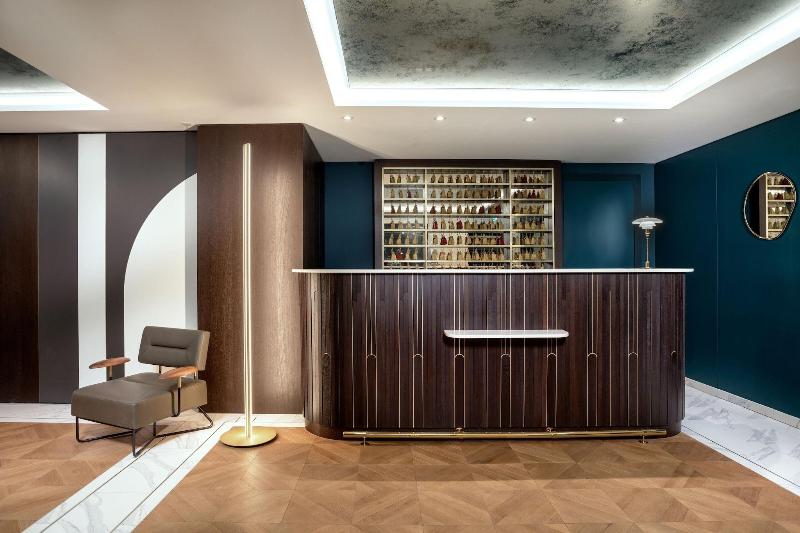 Neues Schloss Hotel Zurich, Autograph Collection - Lobi
