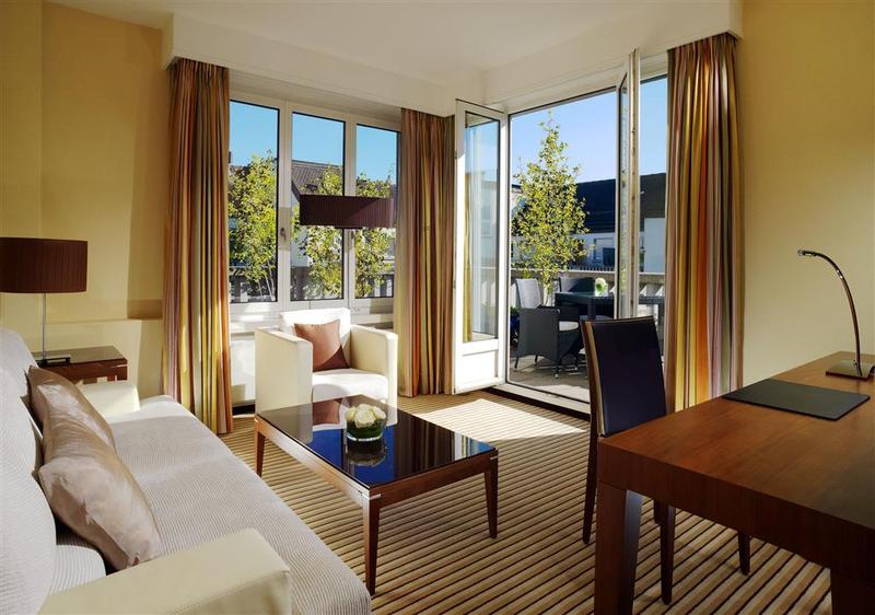 Neues Schloss Hotel Zurich, Autograph Collection - Genel