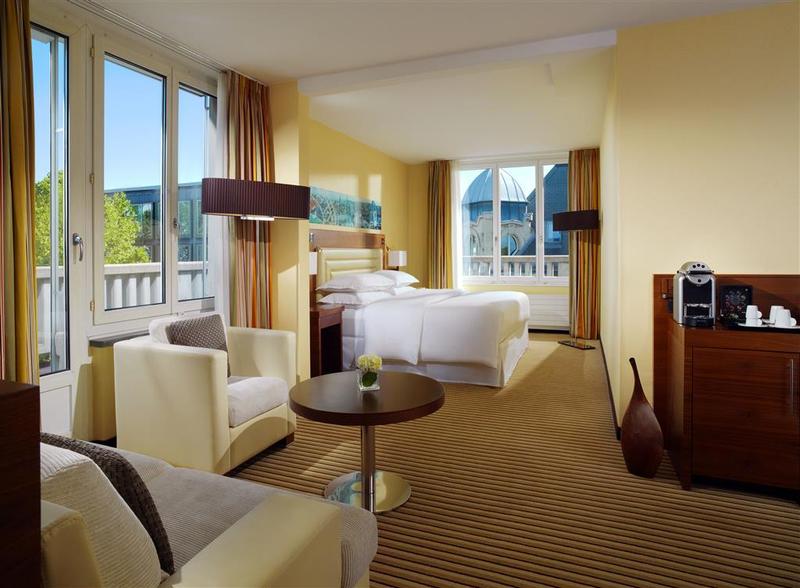 Neues Schloss Hotel Zurich, Autograph Collection - Genel