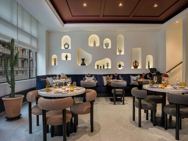 Neues Schloss Hotel Zurich, Autograph Collection - Restoran