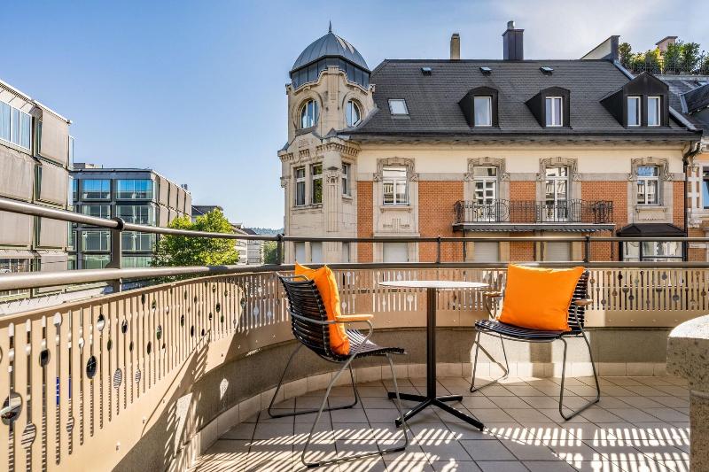 Neues Schloss Hotel Zurich, Autograph Collection - Teras