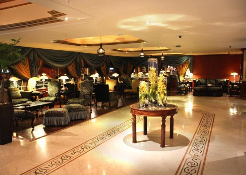 Al Shohada Hotel by Palm Rich Makkah - Lobi