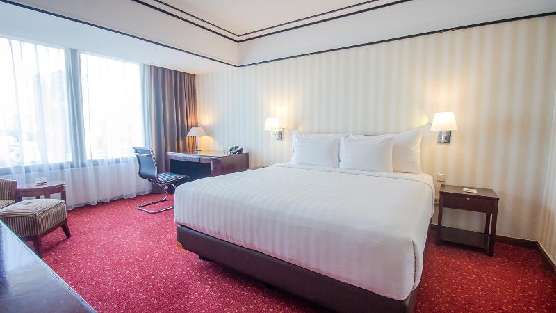 Redtop Hotel & Convention Center - Oda
