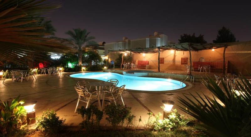 Boudl Al Fayha'a Apartment - Havuz