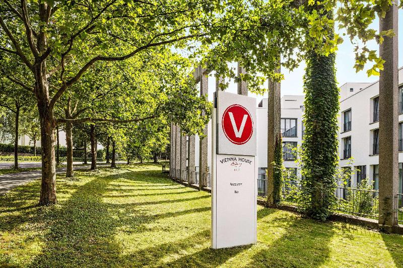 Vienna House Easy by Wyndham Trier - Genel
