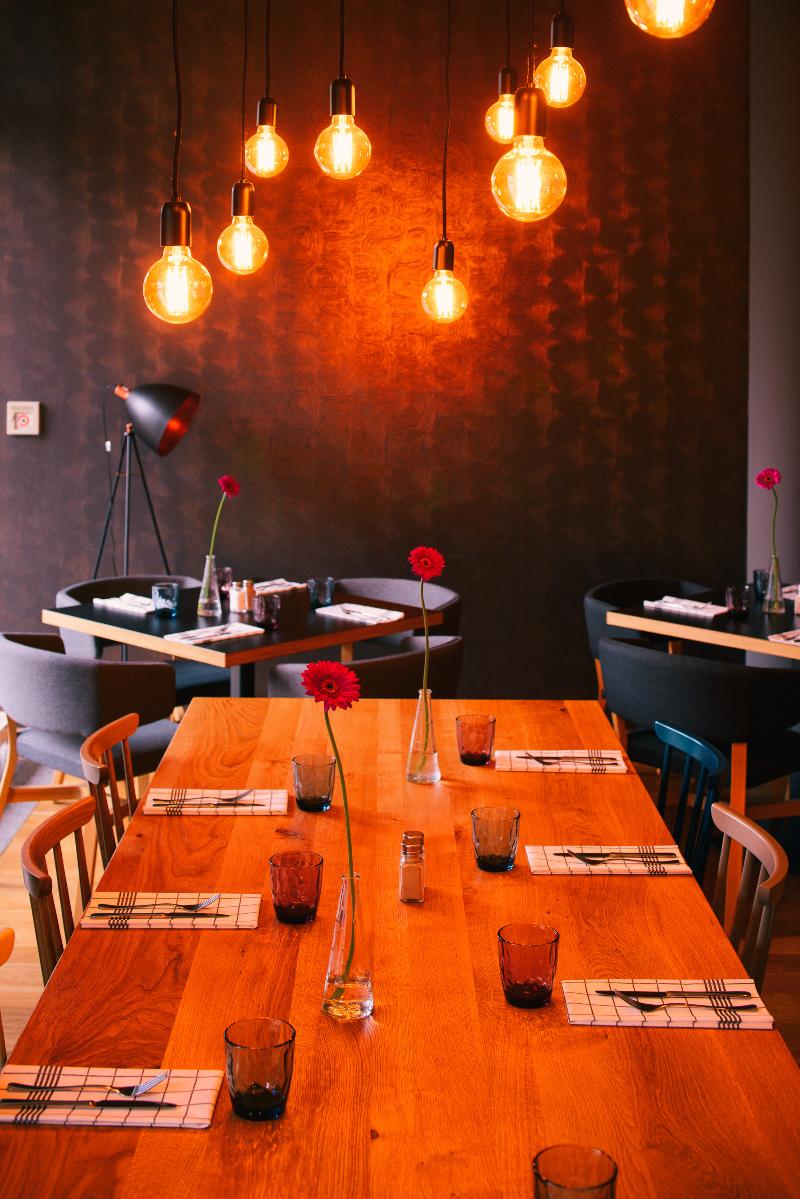 Vienna House Easy by Wyndham Trier - Restoran