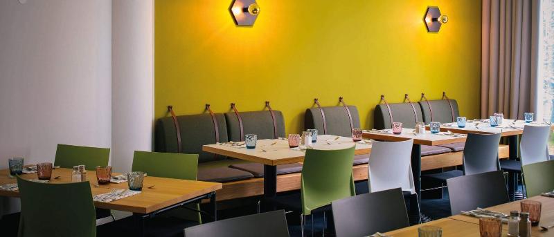 Vienna House Easy by Wyndham Trier - Restoran