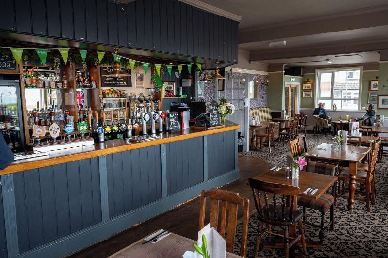 Commodore Hotel - Bar